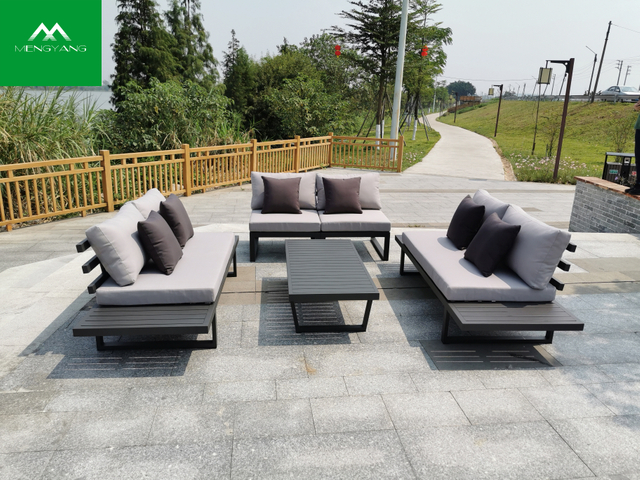 Modernes, luxuriöses Partysofa aus Aluminium für den Garten und die Terrasse